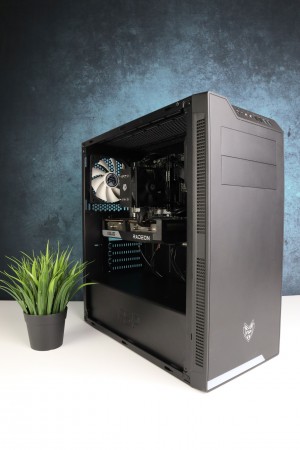 Gamer számítógép Gigabyte H410M i5 10400F 16GB DDR4 512GB SSD RX 6650XT 8GB FSP Midi CMT 240 AeroCool 600W - használt