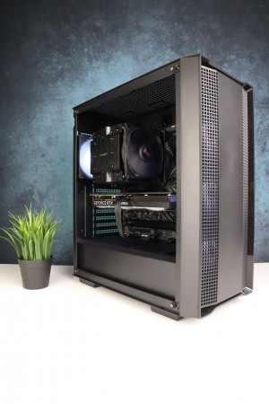  Gamer számítógép ASUS TUF Z690 Intel Core i9 13900K 64GB DDR5 2TB SSD RTX 4070 12GB DeepCool CC560 Be Quiet! 750W - használt