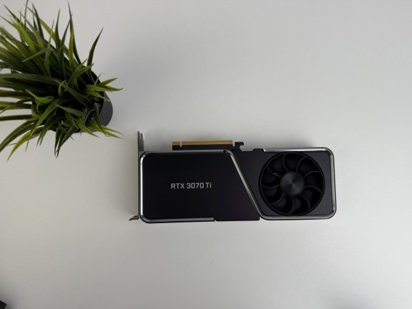 nVidia Founders RTX 3070 Ti 8GB videokártya garanciával hibátlan működéssel - használt