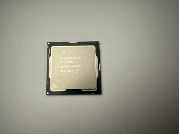 Intel Core i7 9700K 8 mag 8 szál processzor garanciával hibátlan működéssel - használt