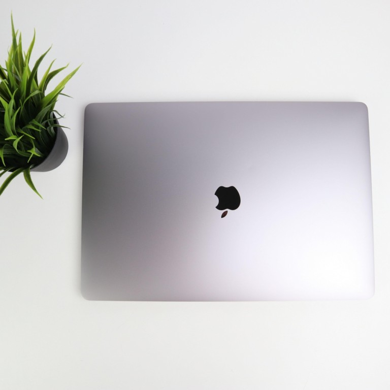 Apple MacBook PRO 2019 16