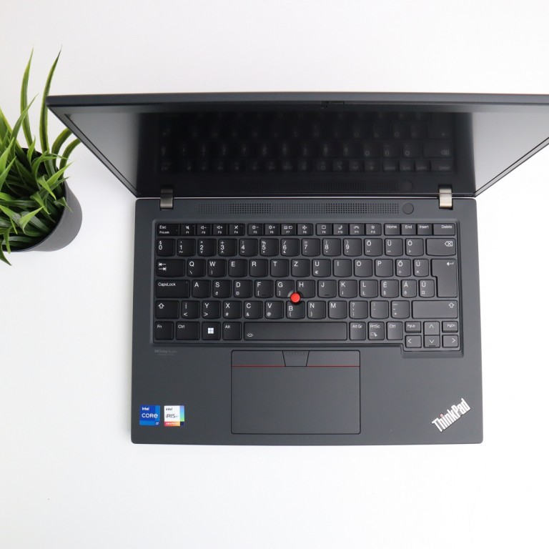 Lenovo ThinkPad T14 GEN3 notebook - i7 1260P 24GB RAM Intel Iris Xe IGP - használt