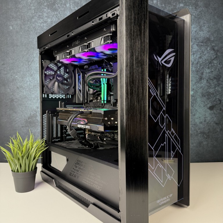  Gamer számítógép Asus Strix X670E-F AMD R9 7950X 32GB DDR5 2TB SSD RTX 4080 16GB GDDR6X Asus ROG Strix GX601 FSP 1000W - használt