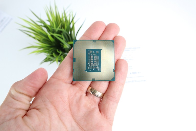 Intel Celeron G5905 2mag 2szál processzor garanciával hibátlan működéssel - használt