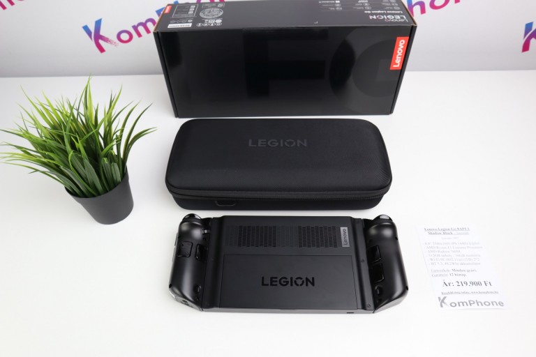 Lenovo Legion Go 8APU1 Shadow Black játékkonzol garanciával hibátlan működéssel - használt