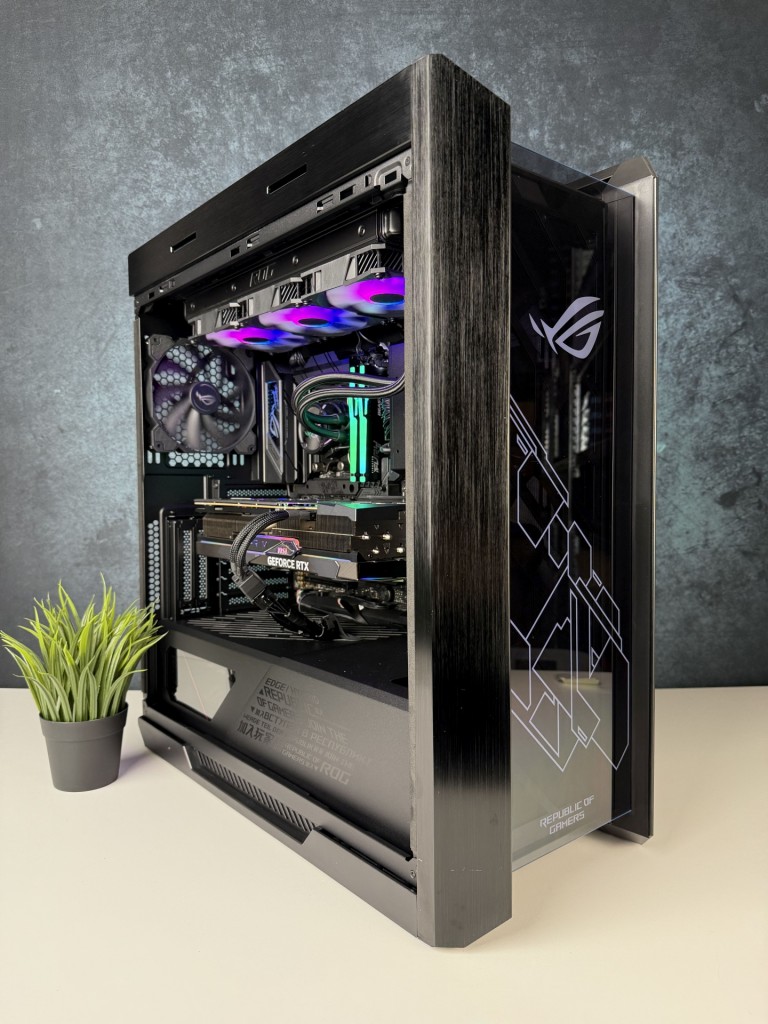  Gamer számítógép Asus Strix X670E-F AMD R9 7950X 32GB DDR5 2TB SSD RTX 4080 16GB GDDR6X Asus ROG Strix GX601 FSP 1000W - használt