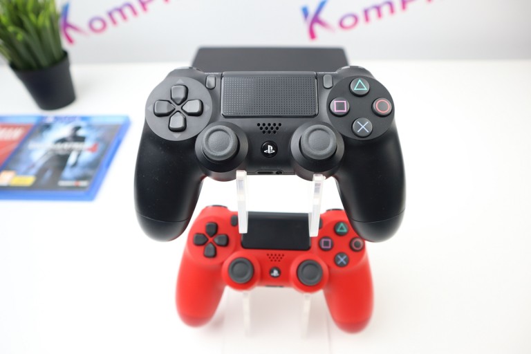 Sony PlayStation 4 Slim 500GB fekete játékkonzol extra játékokkal, kontrollerrel garanciával hibátlan működéssel - használt