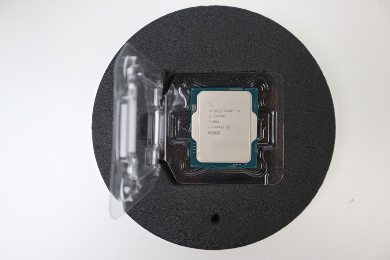 Intel Core i9 13900K 24 mag 32 szál processzor garanciával hibátlan működéssel - használt