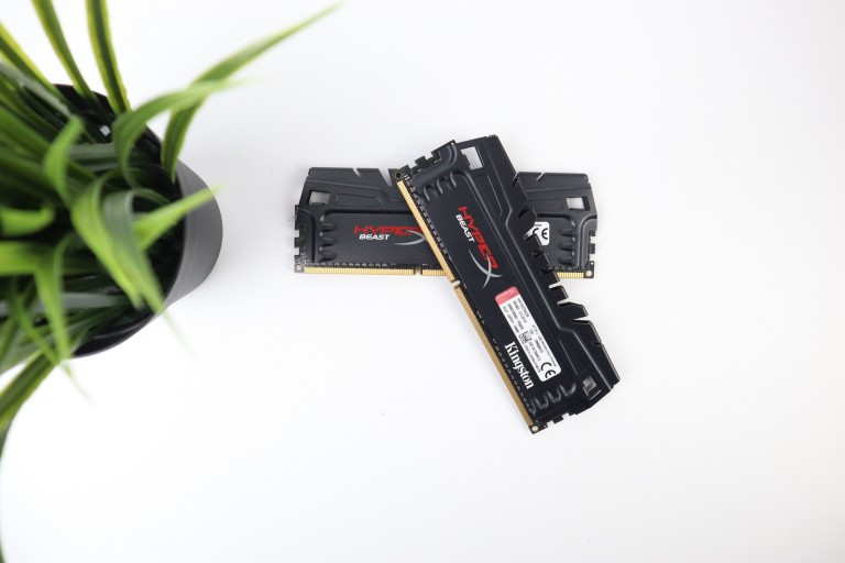 8GB Kingston Beast 1600MHz DDR3 memória garanciával hibátlan működéssel - használt