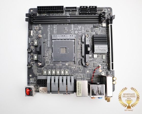 ASRock Fatility B450 Gaming-ITX/ac alaplap garanciával hibátlan működéssel - megkímélt